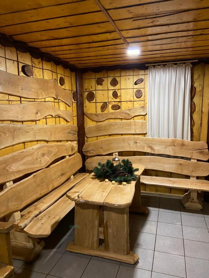 Karpats'Kyi Kalejdoskop Hotel Slavsko Exterior foto